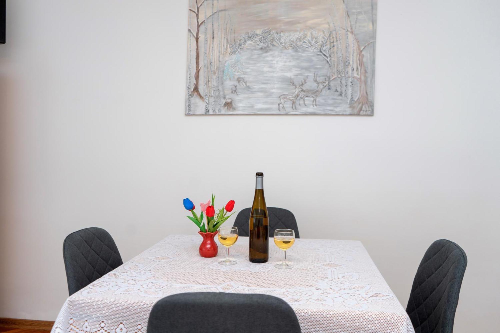 Komáromi Vendégház Erdőhorváti Extérieur photo